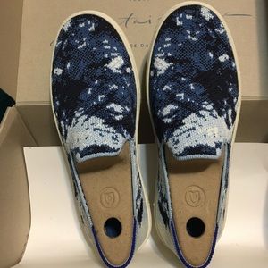 Rothys x Butchers Daughter Shibori Blue Tie Dye Sneakers 5 NWT